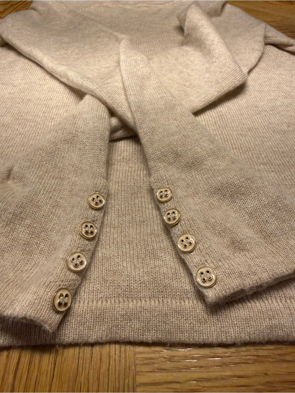 Light Summer Cashmere Crewneck Sweater in Beige - Picture 3 of 9
